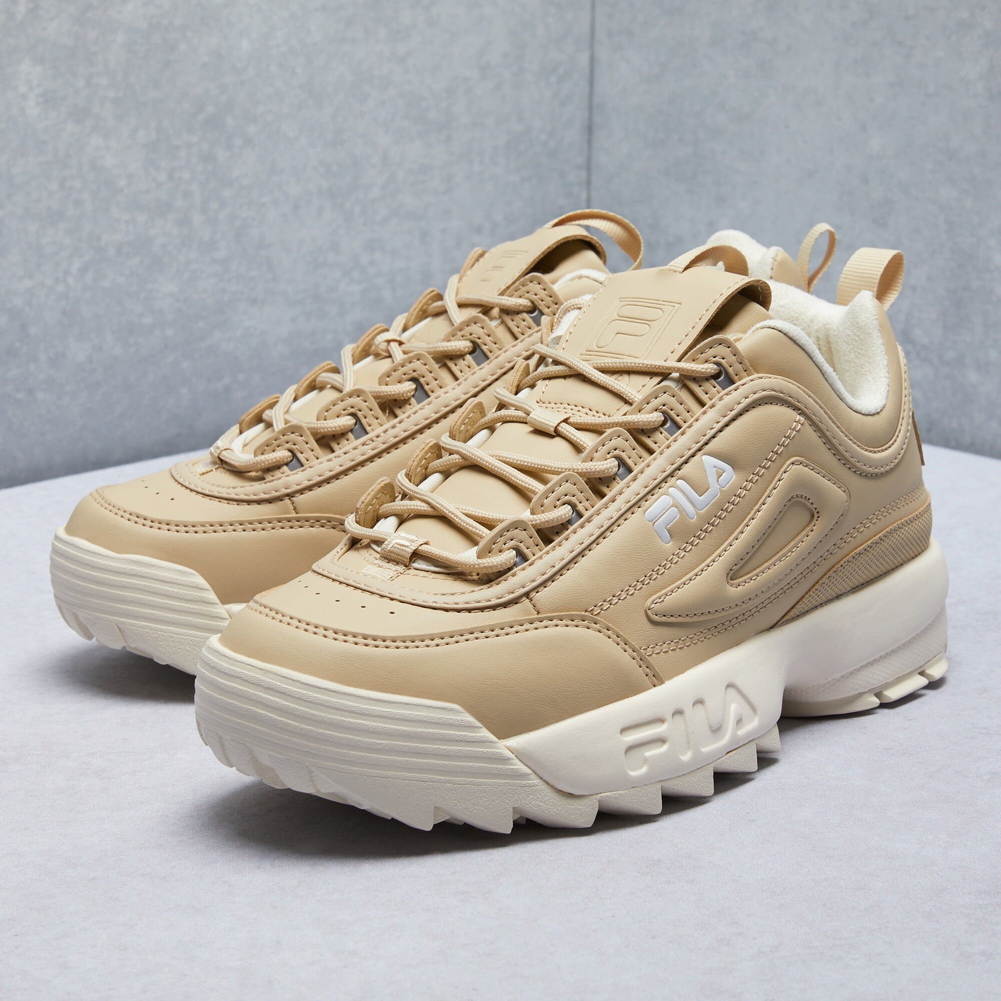 Fila disruptor deals nude