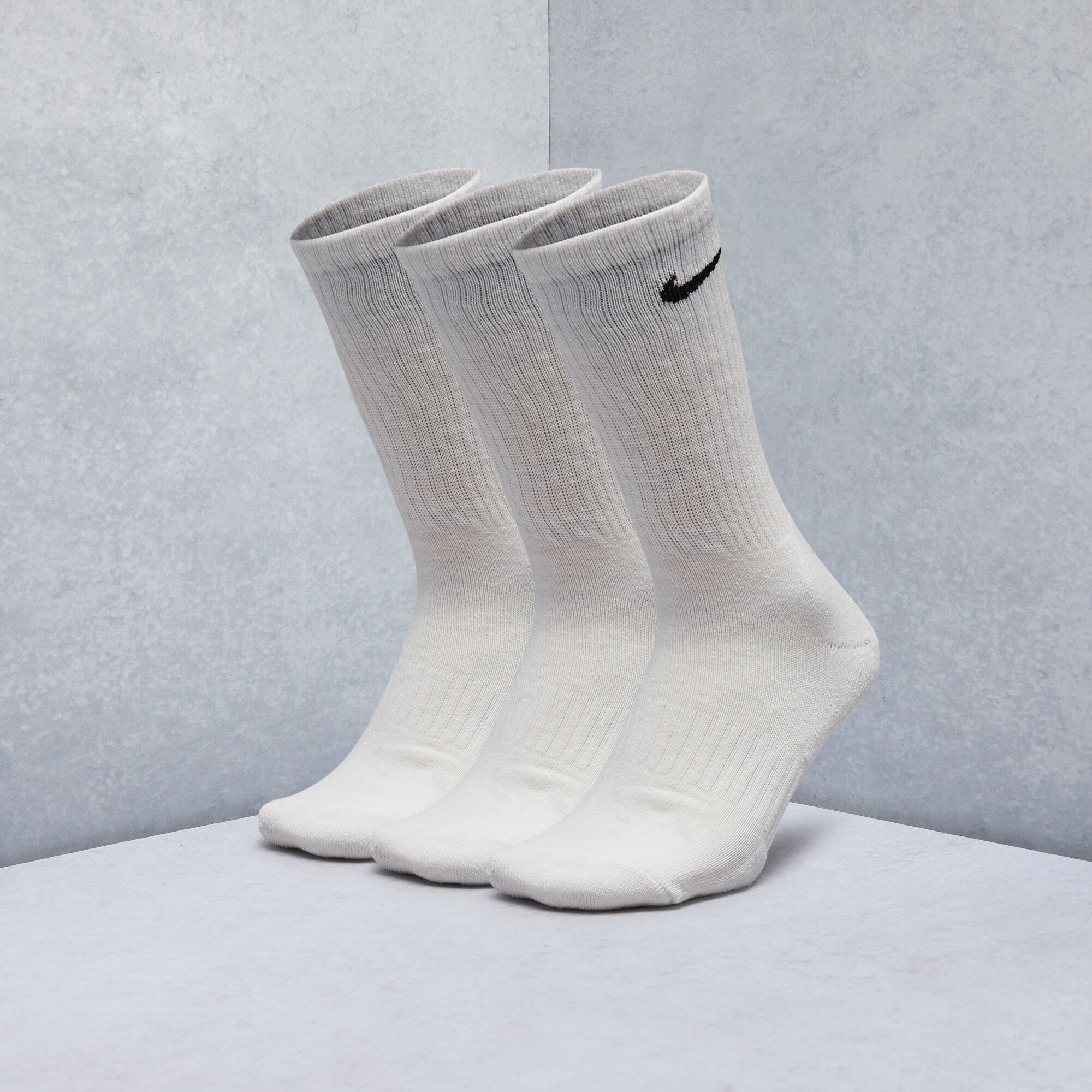 Nike Everyday 3 Pack Cotton Cushioned Crew Socks Unisex