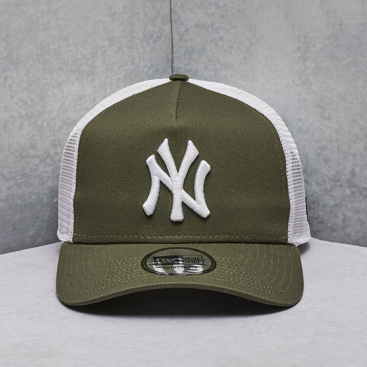 New York Yankees A-Frame Trucker Cap image number 0