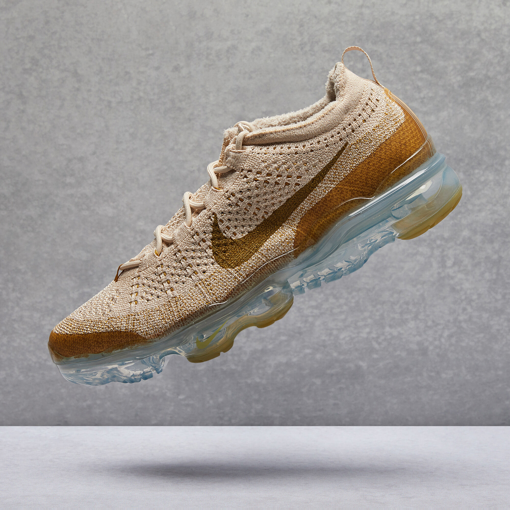 White cheap gold vapormax