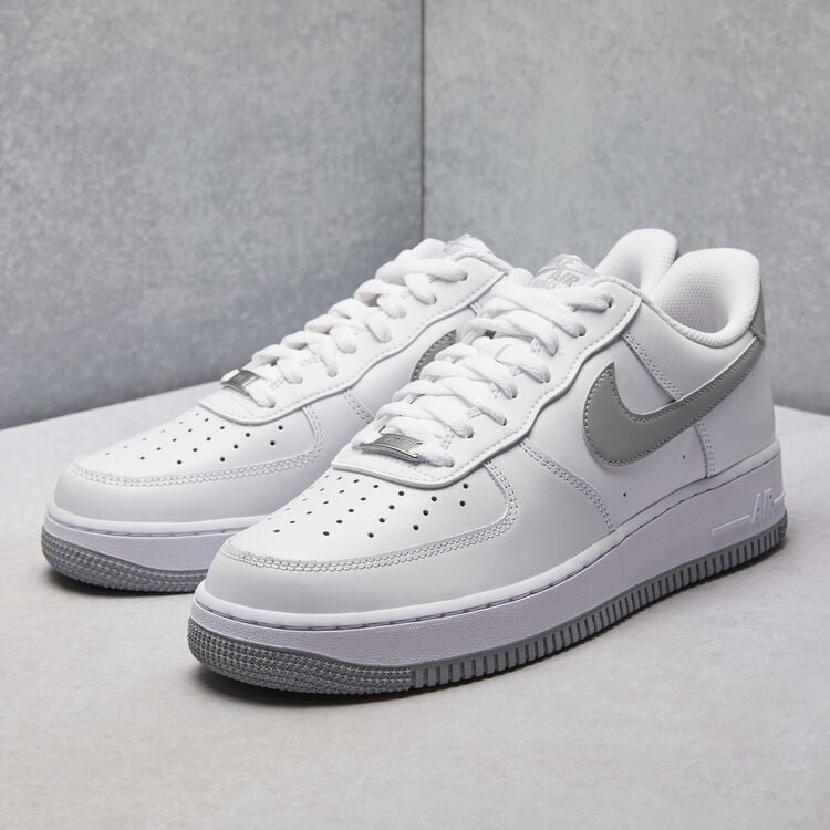 Buy Nike Air Force 1 Low Shoes White in UAE | Dropkick
