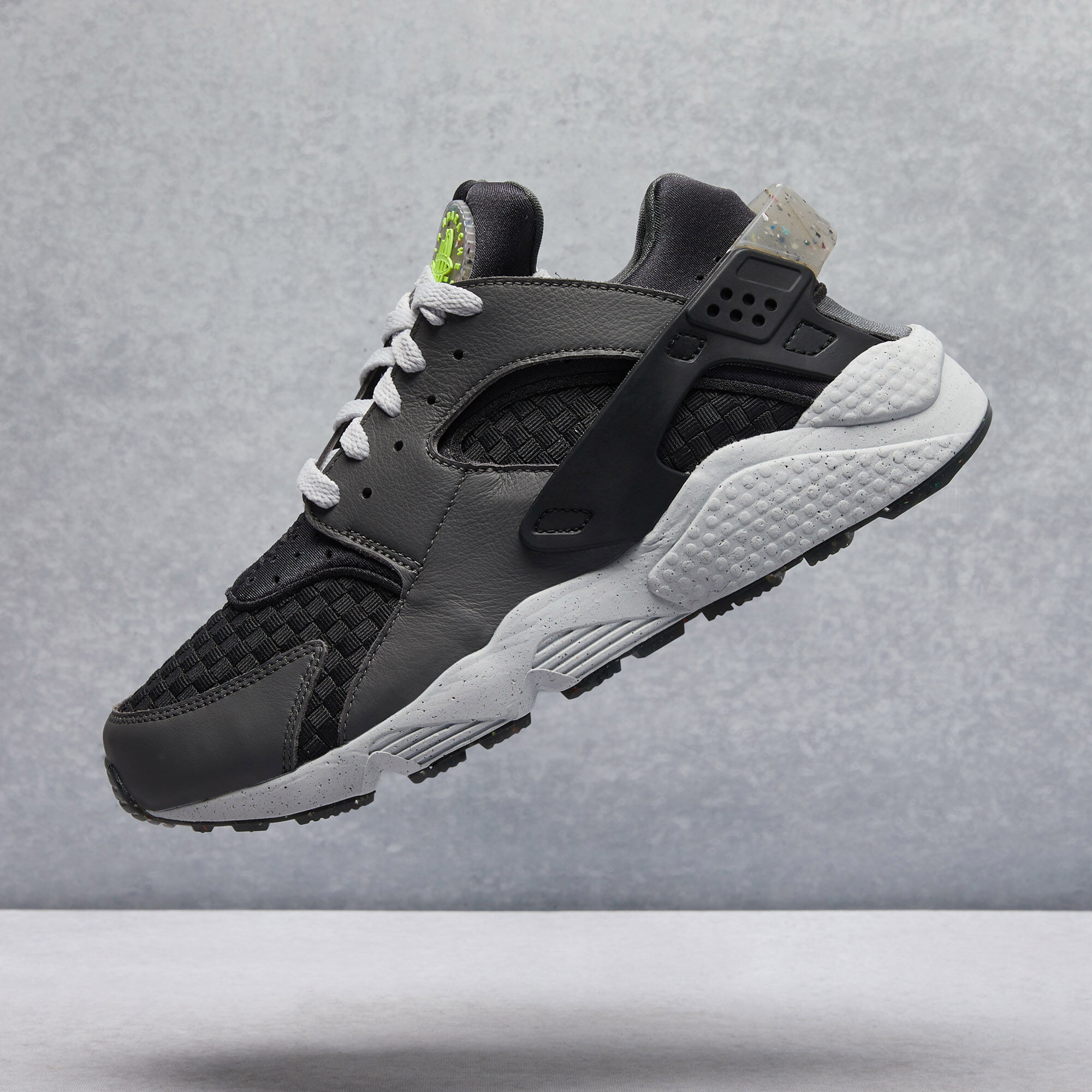 Nike huarache deals grey