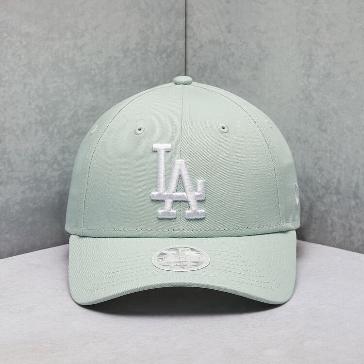 MLB Los Angeles Dodgers League Essential 9FORTY Cap image number 0