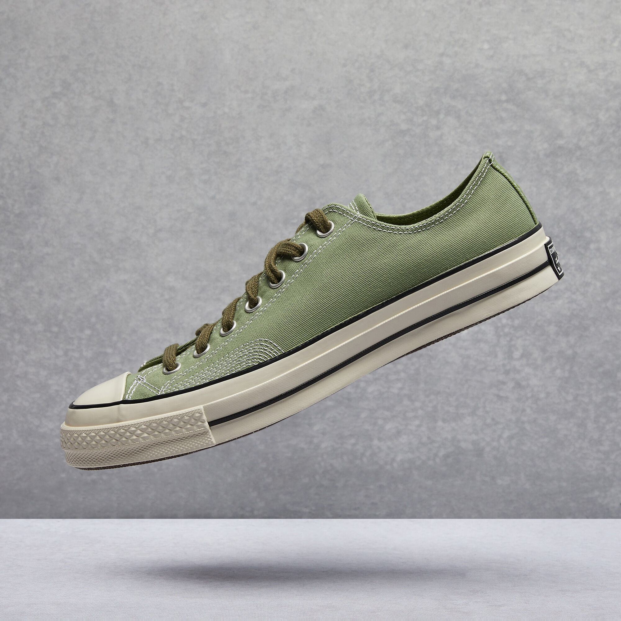 Order converse shoes discount online