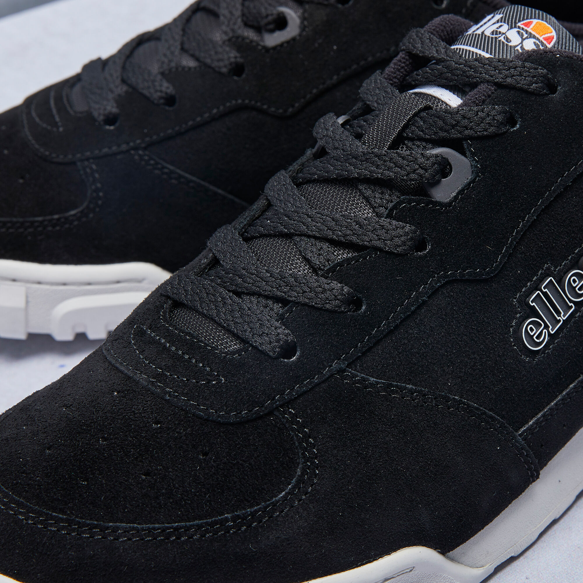 Suede clearance ellesse shoes