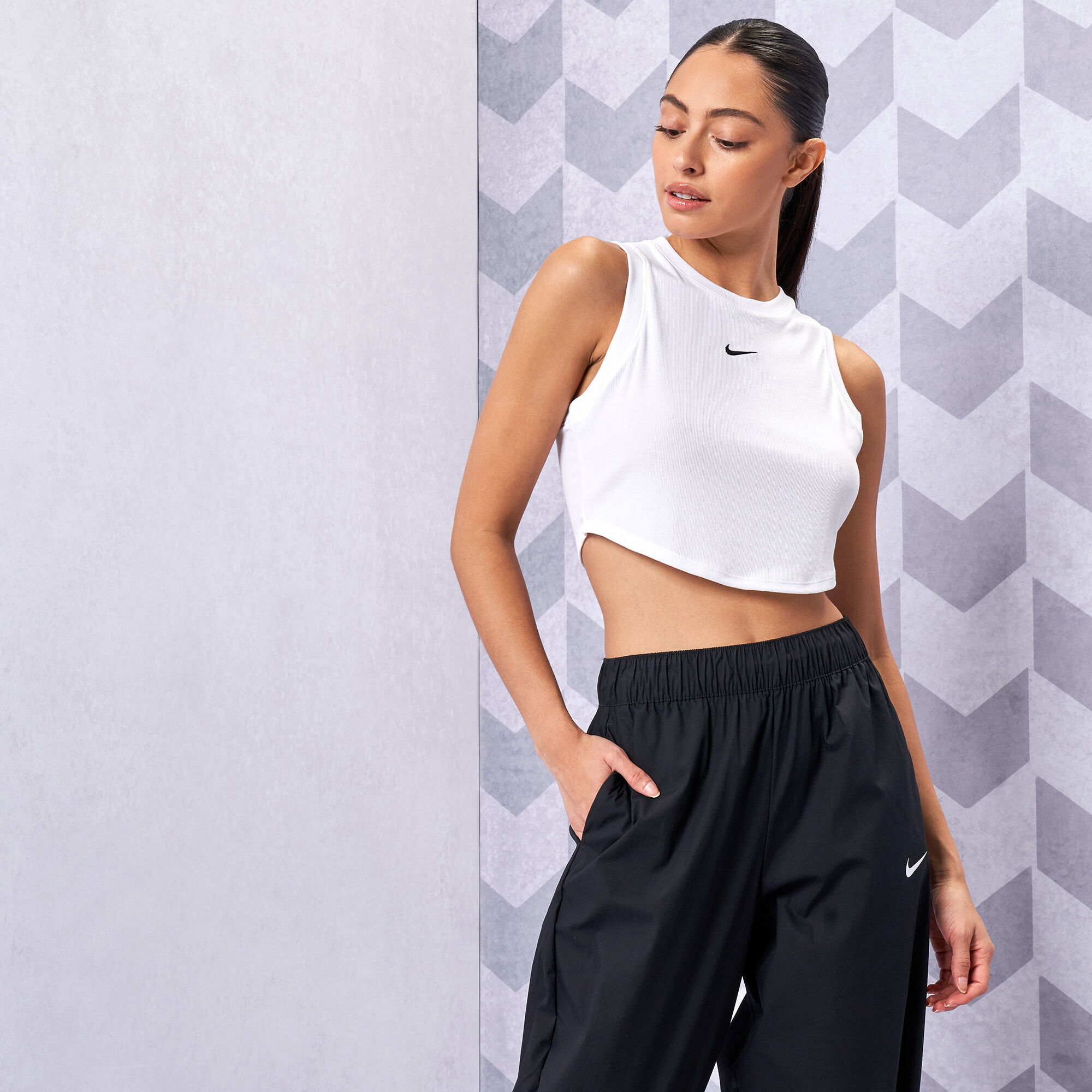 Women's Nike Sportswear Essentials Ribbed Cropped Tank Top