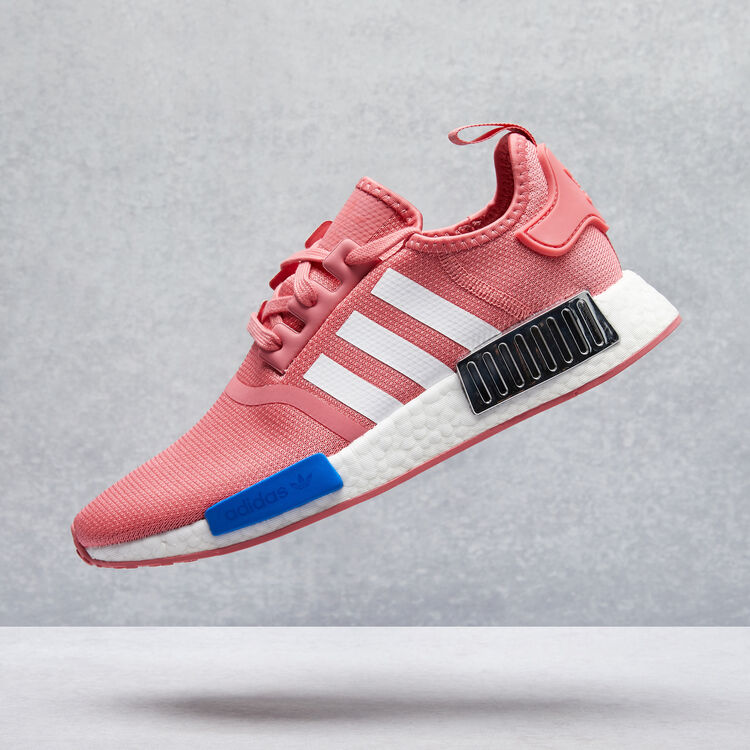 NMD_R1 Shoe image number 0