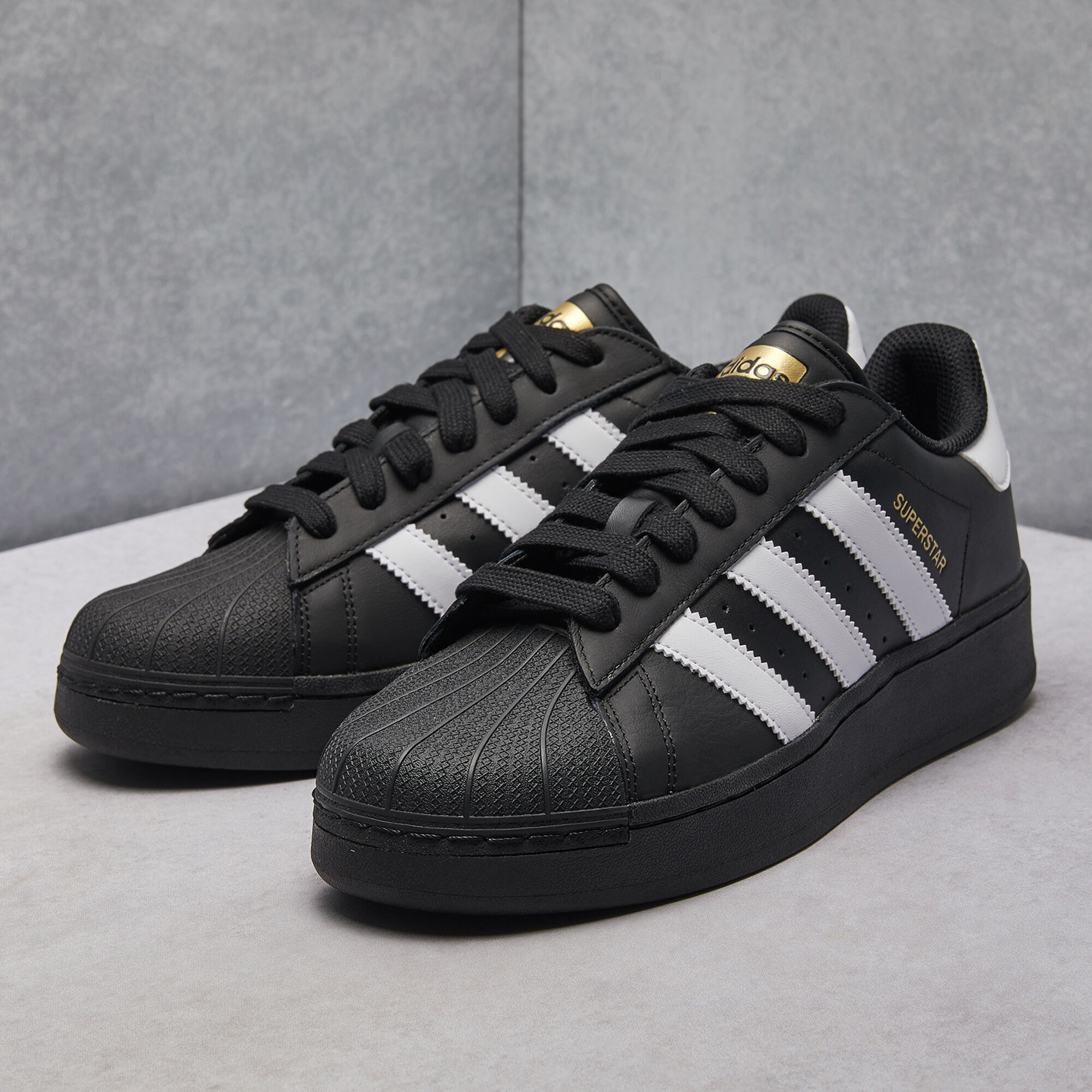 Originals superstar on discount sale