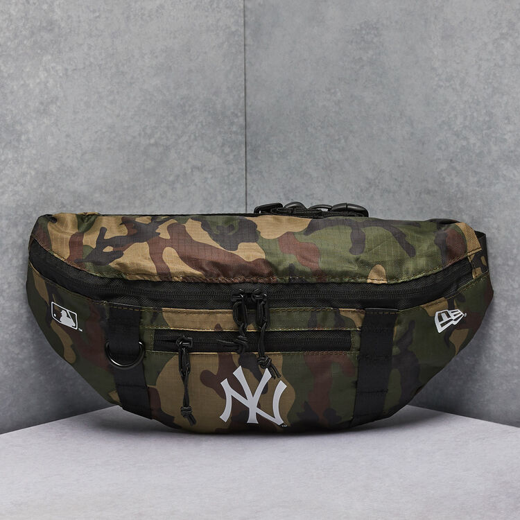 New York Yankees Waist Bag image number 0